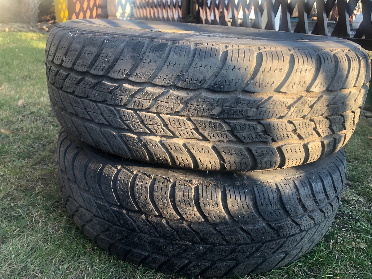 Zimní pneu i s disky na Škodu Felicii - 6