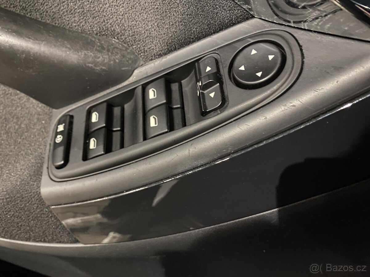 Citroën C4 Picasso 1.6i , 88 kW benzín, 2012 - 6