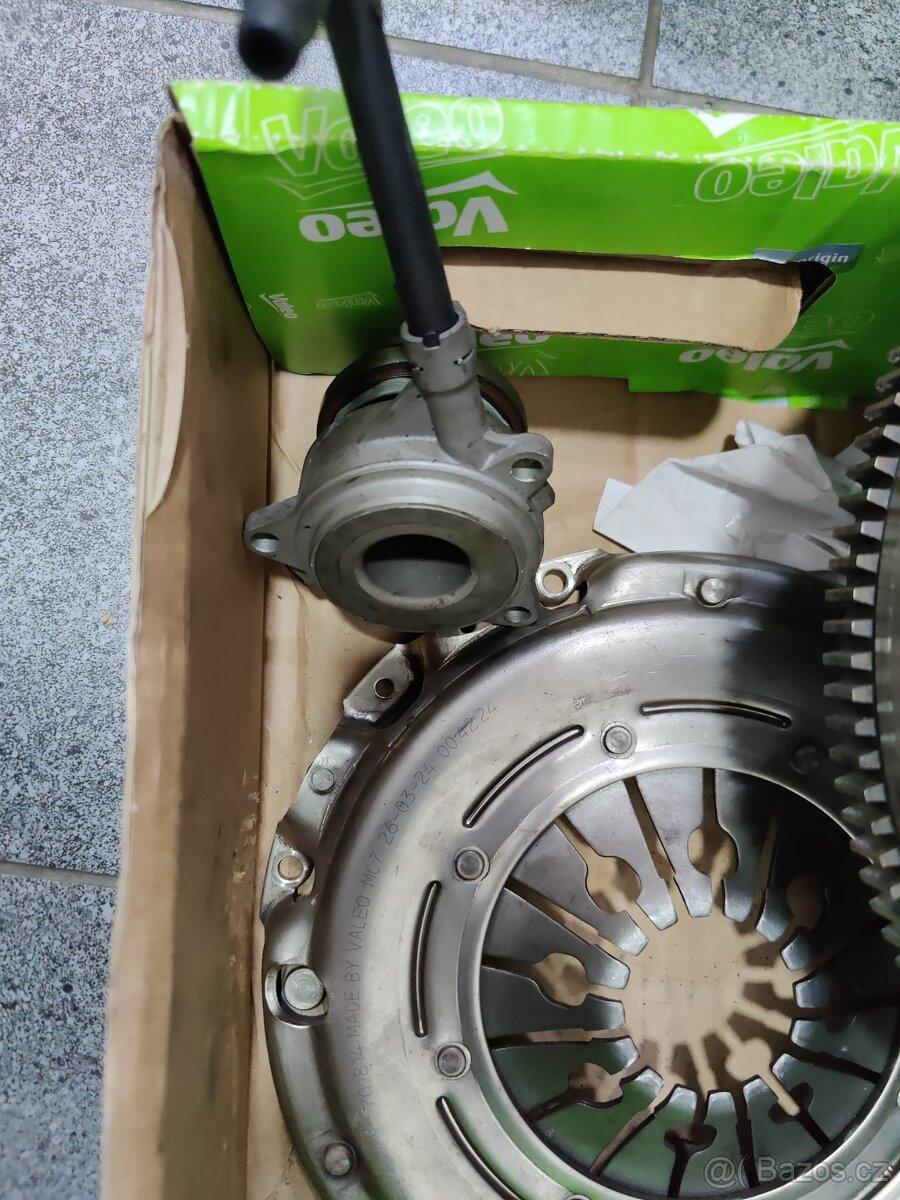 Spojka Valeo komplet Octavia 3 Superb 3 - 6