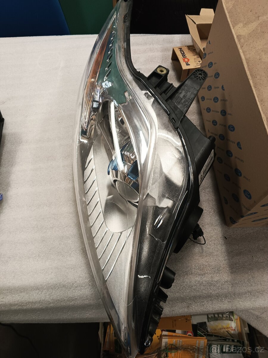 Přední světlo Mondeo - 6