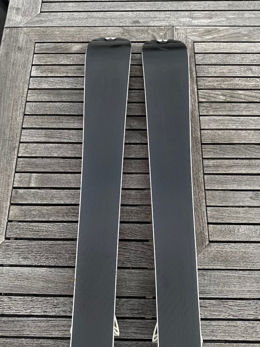 Prodám lyže ATOMIC RACE - 6