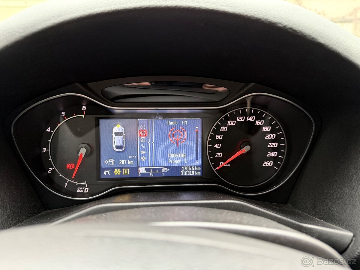 Ford Mondeo Mk4 2.2 tdci 147 kw TOP Stav jeden majitel - 6