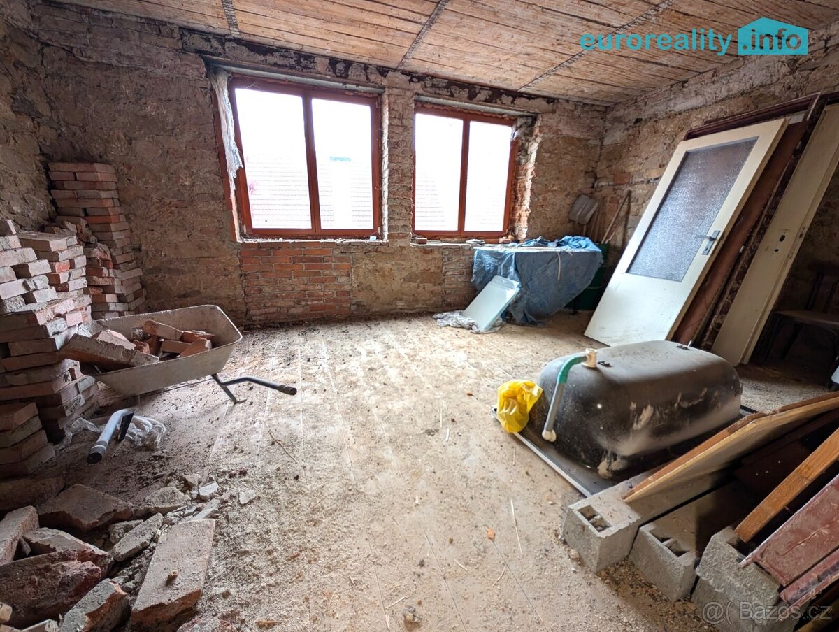 Prodej, rodinný dům, 3+1, 427 m2, Volyně - 6