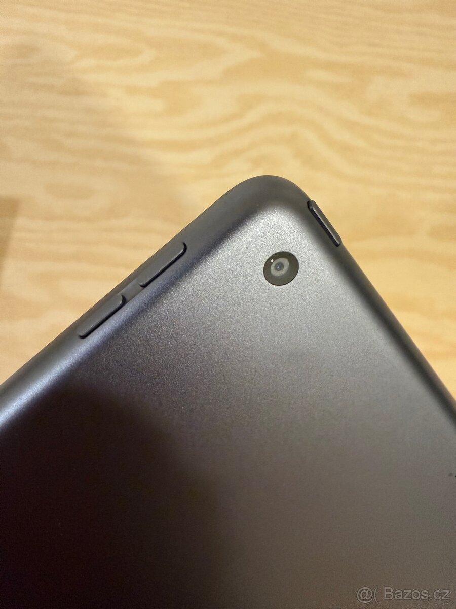 Apple iPad 10.2 (2019) - 6