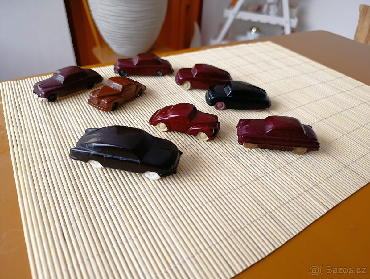 Bakelitová autíčka - 6