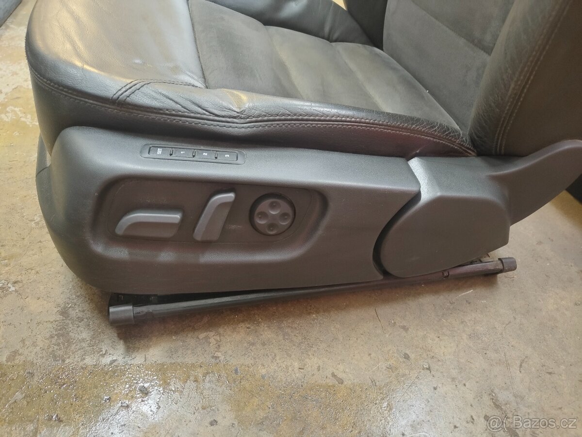 Sedačky Octavia II - Laurin & Klement - 6