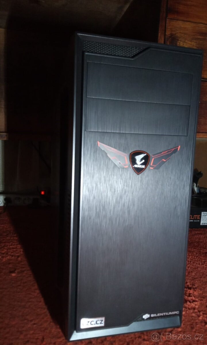 Prodám herní stolní p.c. AORUS - 6