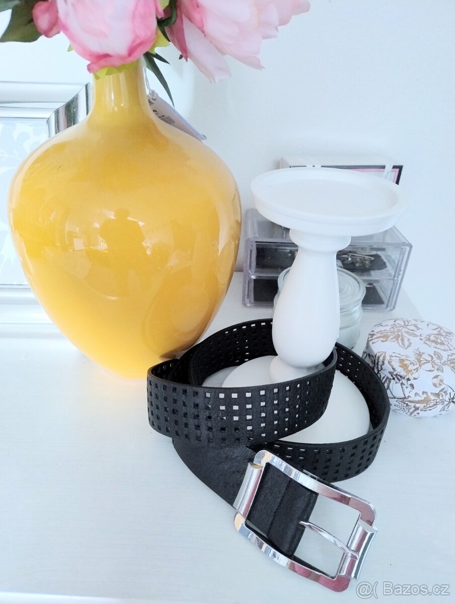 Dámský pásek se stříbrnou sponou - 6