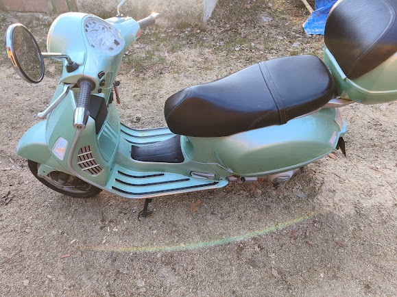 Vespa GT 200 - 6