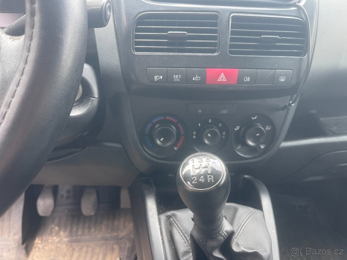 FIAT DOBLO CARGO 1,3 JTD - 6