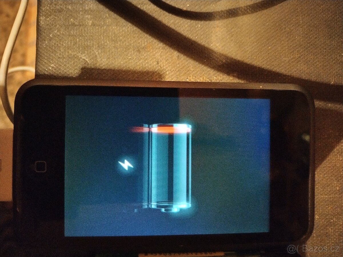 Prodám iPod touch 1 - 6