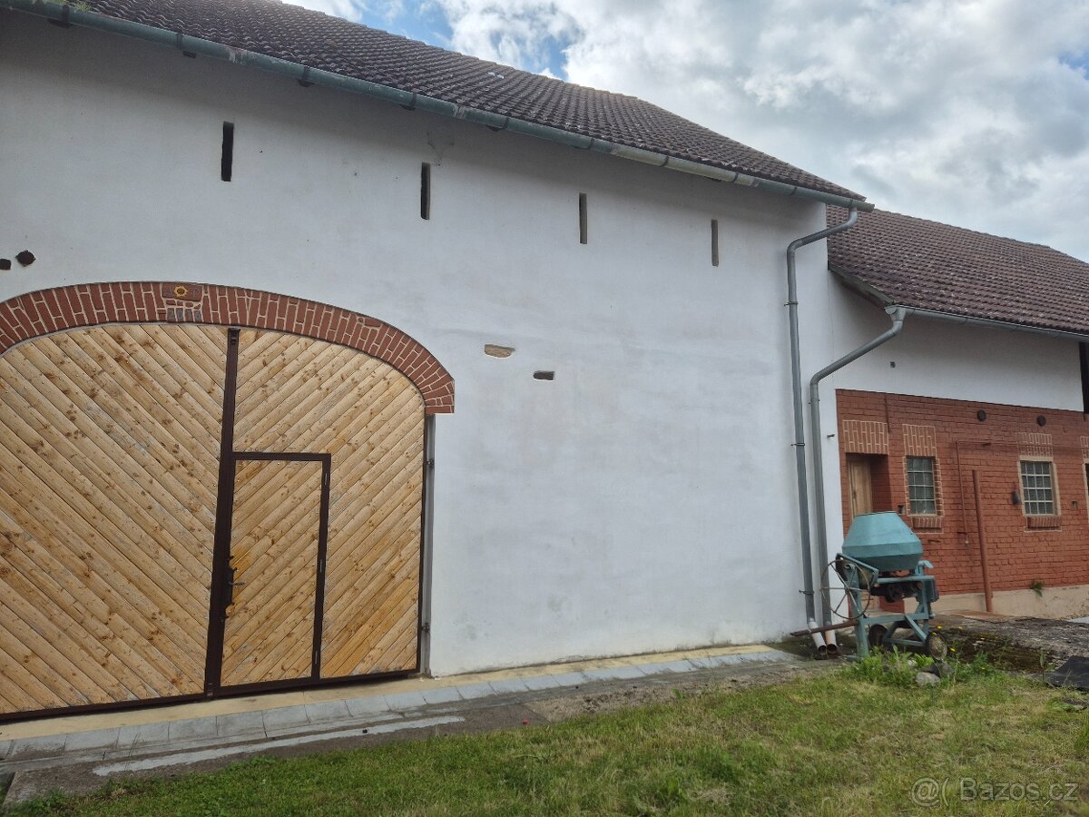 Prodám usedlost v Chotiměři - 6