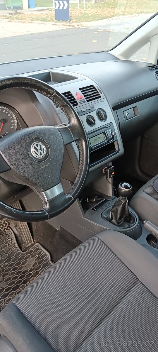 VW Touran - 6