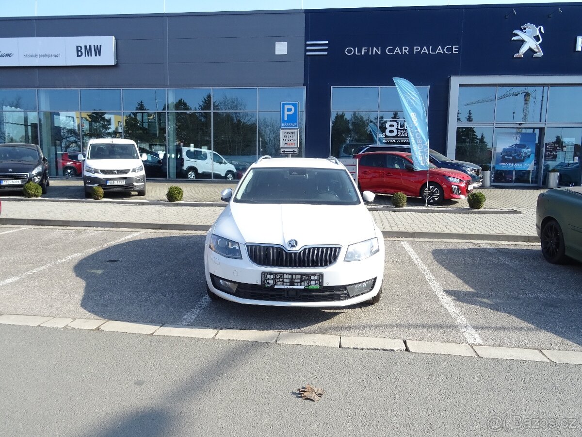 Škoda Octavia 1.2 tsi 81 kw Style+ DSG Bufík - 6