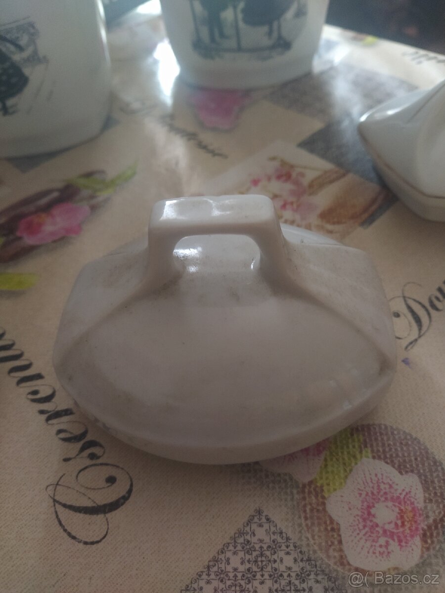 KERAMICKÉ DÓZY - 6