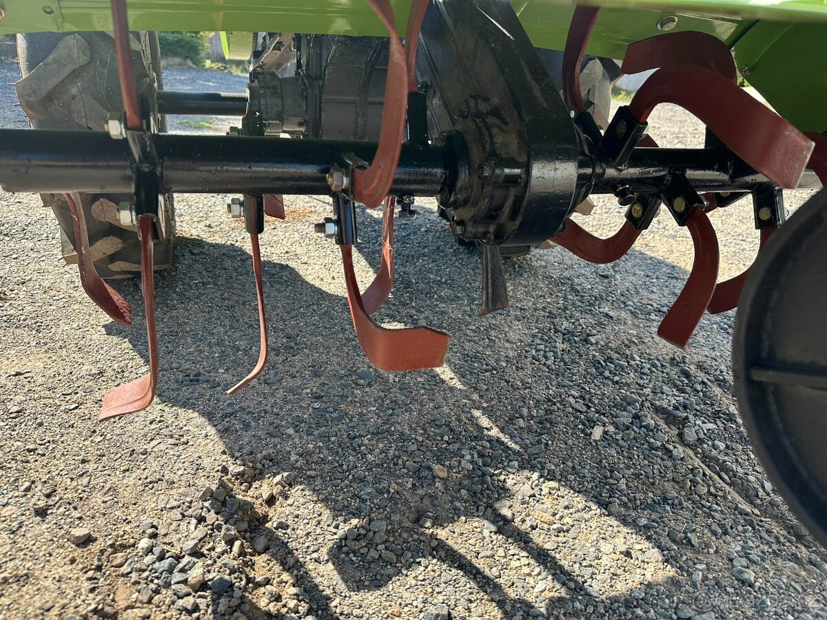 Jednoosý traktor BIZON,ZUBR + rotavátor - 6