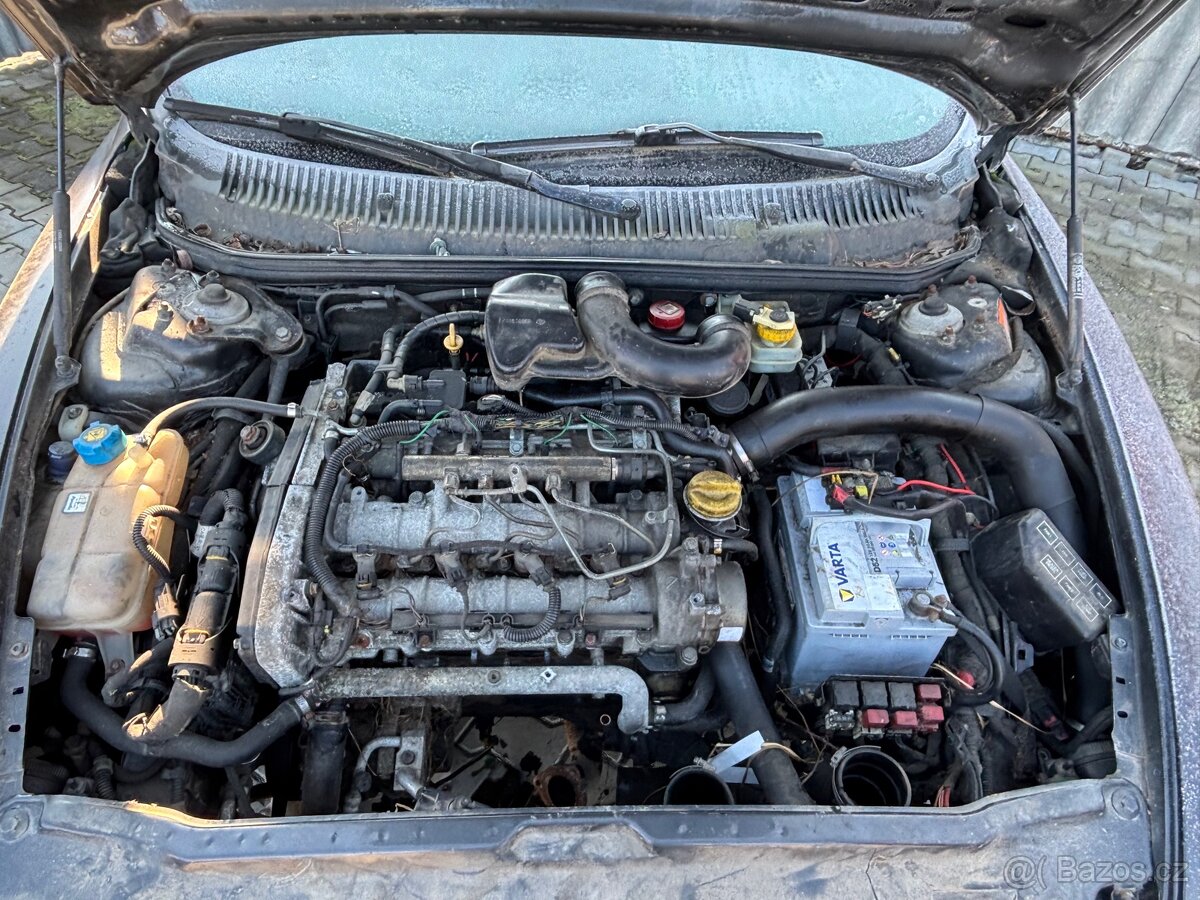 Alfa Romeo 156 crosswagon - 6