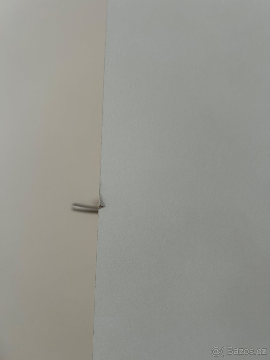 Bílá knihovna IKEA - 6