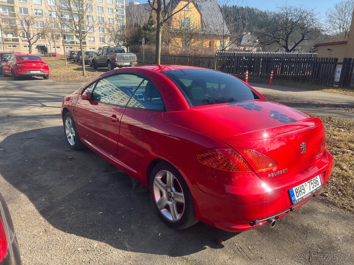 Peugeot 307cc 2.0 benzín 103 kW - 6