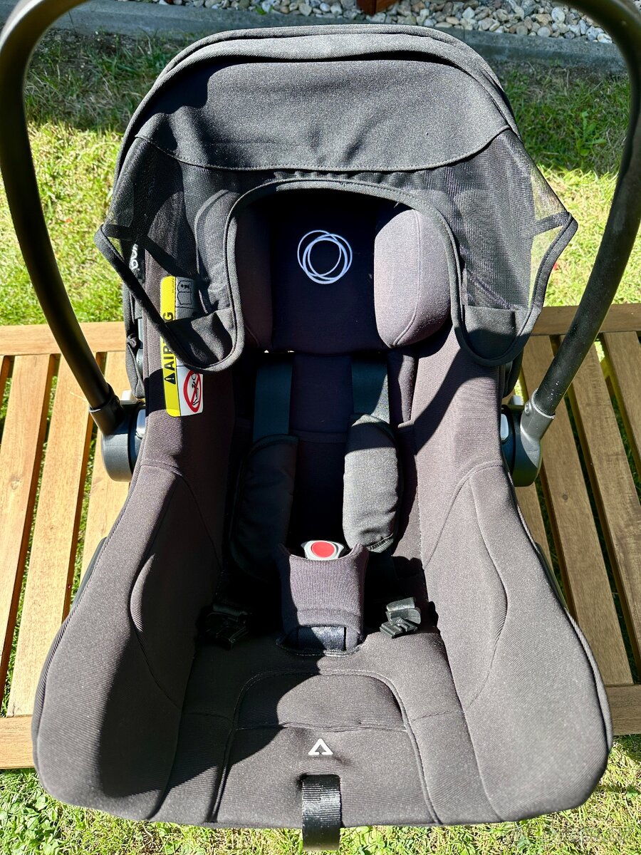 Autosedačka Bugaboo Turtle Air by Nuna BLACK + Isofix báze - 6