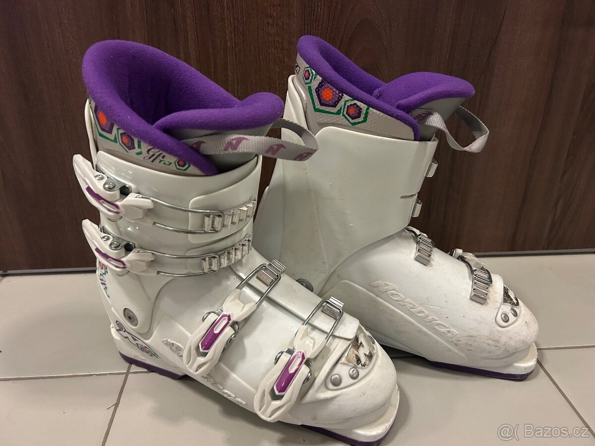 Dívčí lyžařský set Nordica lyže 120cm, lyžáky 25.0-25.5 - 6