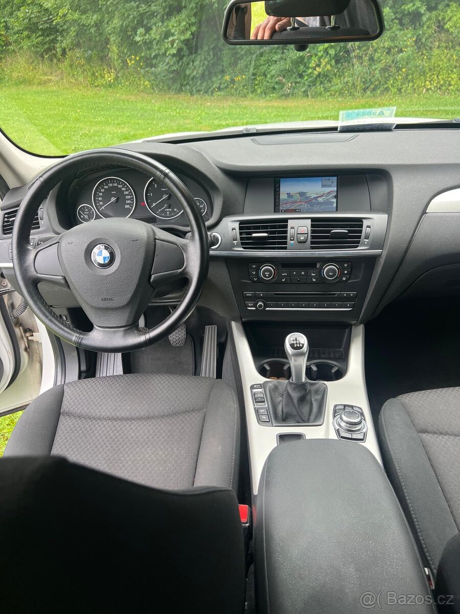 BMW X3 2.0 d manuál f25 - 6
