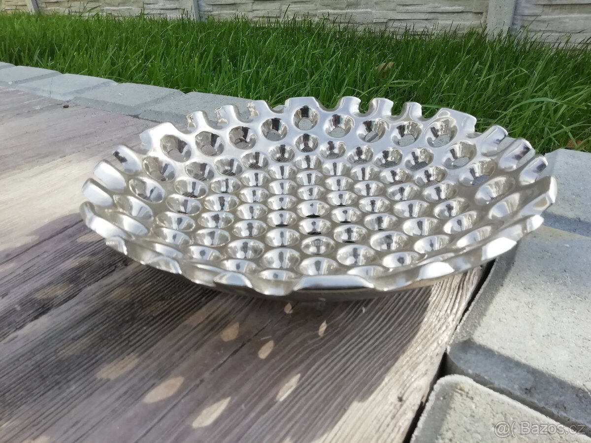 Prodám květináče, ozdoby.. - 6