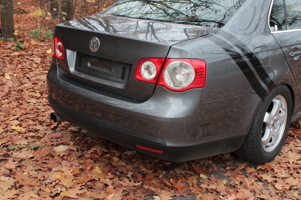 Volkswagen Jetta 1.9tdi 77kw - 6