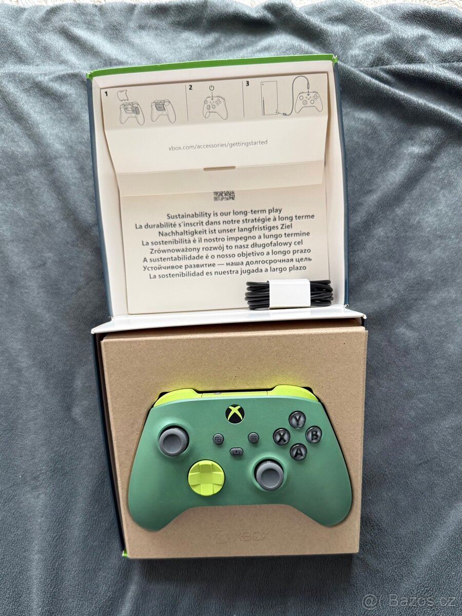 Xbox Wireless Controller Remix Special Edition Battery Pack - 6
