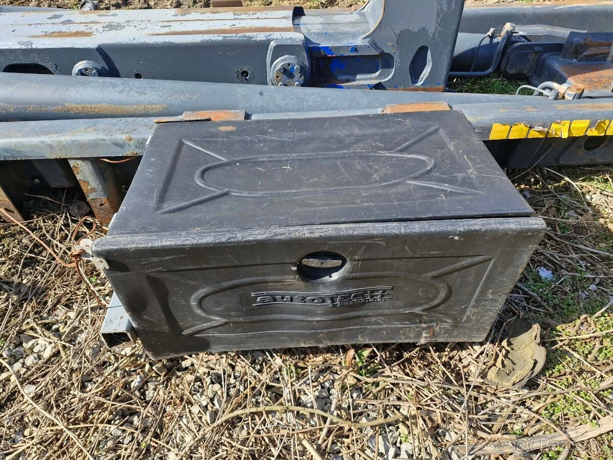 Kontejnerová nástavba - 6