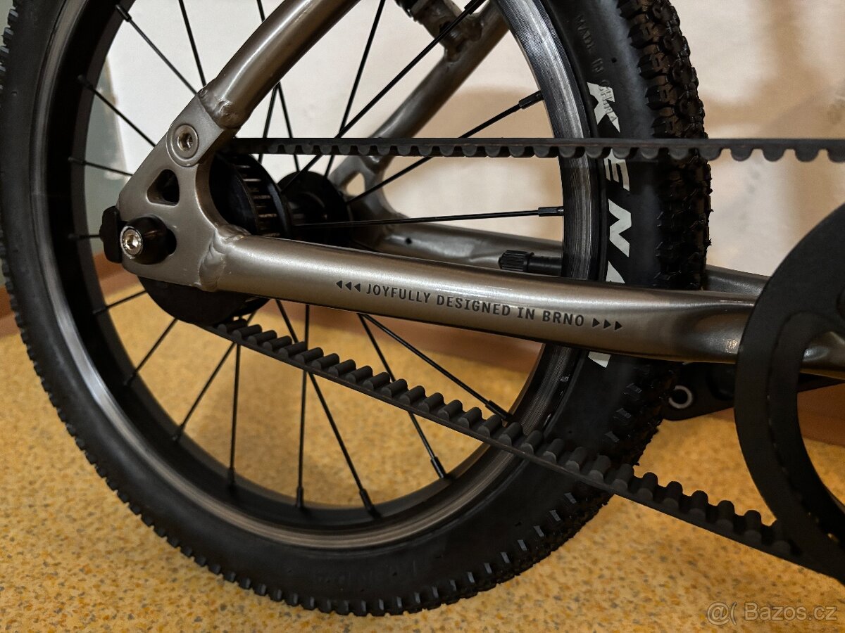 Rascal 16 Titanium - po servisu / lehké dětské kolo - 6