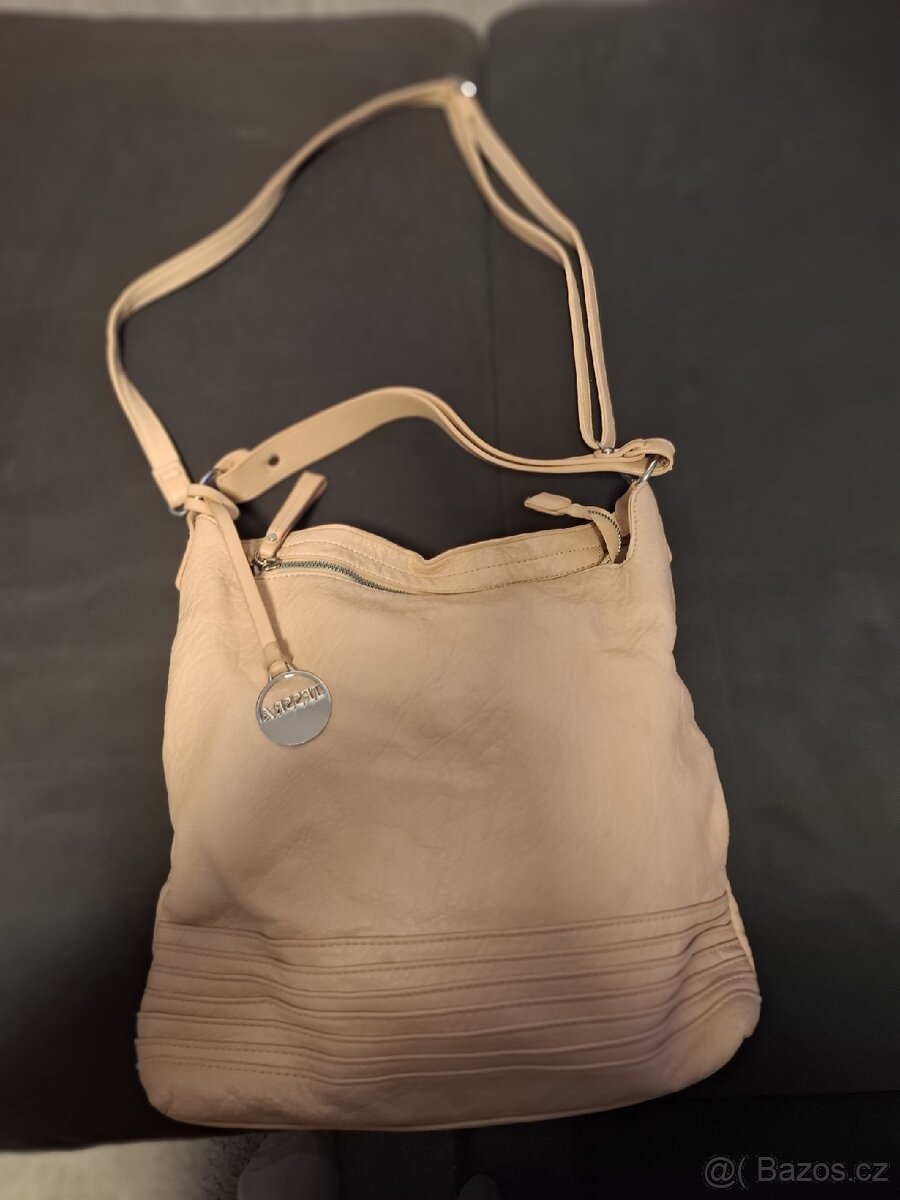 Velká kabelka - 6