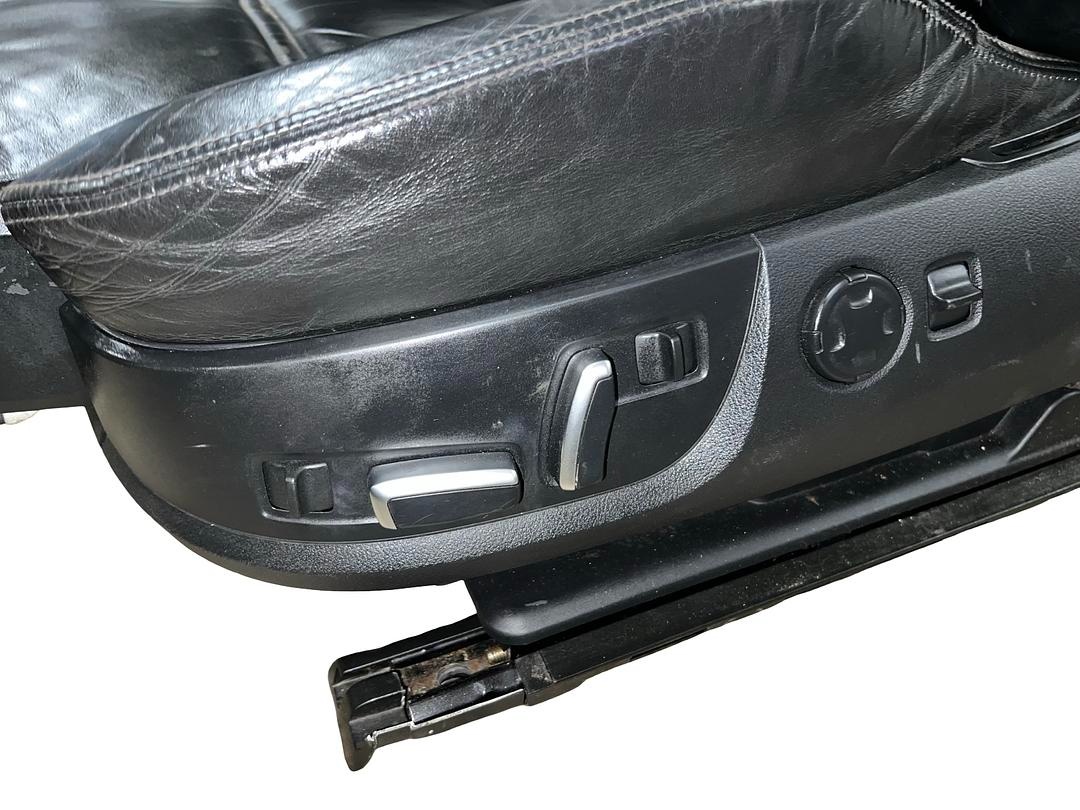 Sportovní sedačky černá kůže Audi S8 D3 4E sedan r.v. 2007 - 6