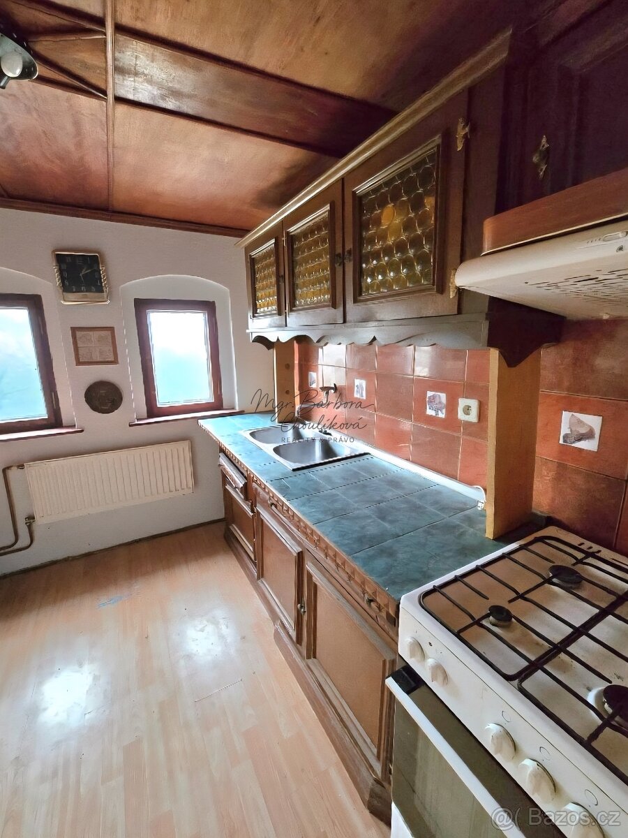 Prodej rodinného domu se stodolou a pozemkem o výměře 1 836 - 6