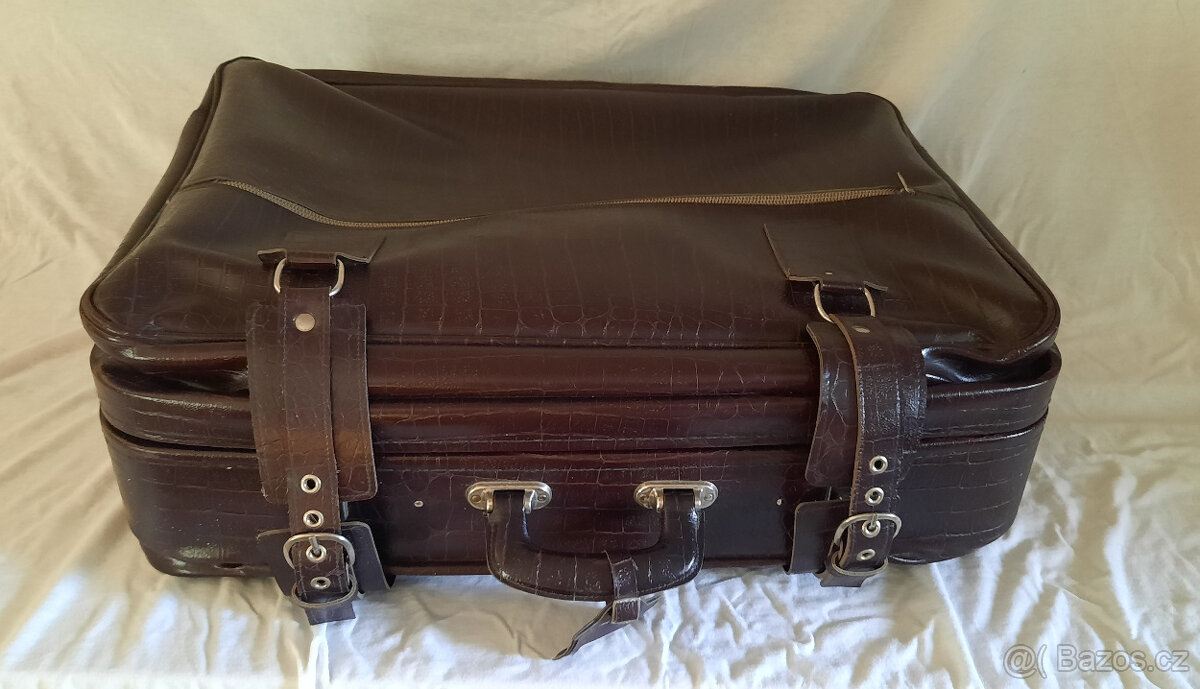 Starý cestovní kufr - 6