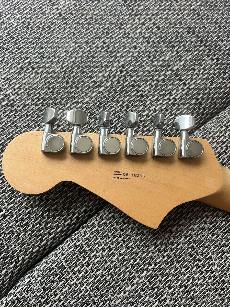 Fender Torondo - top stav - 6