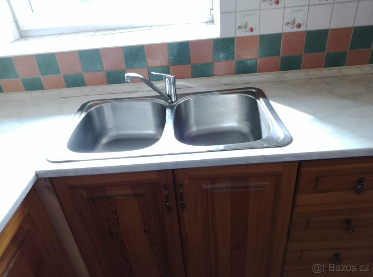 Kuchyňská linka masiv borovice - 6