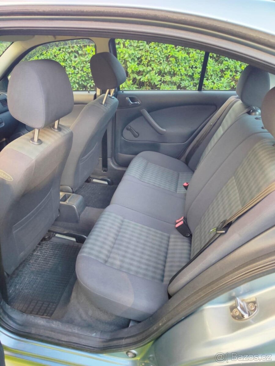 Škoda Octavia 1.6 mpi, 75 kW - 6