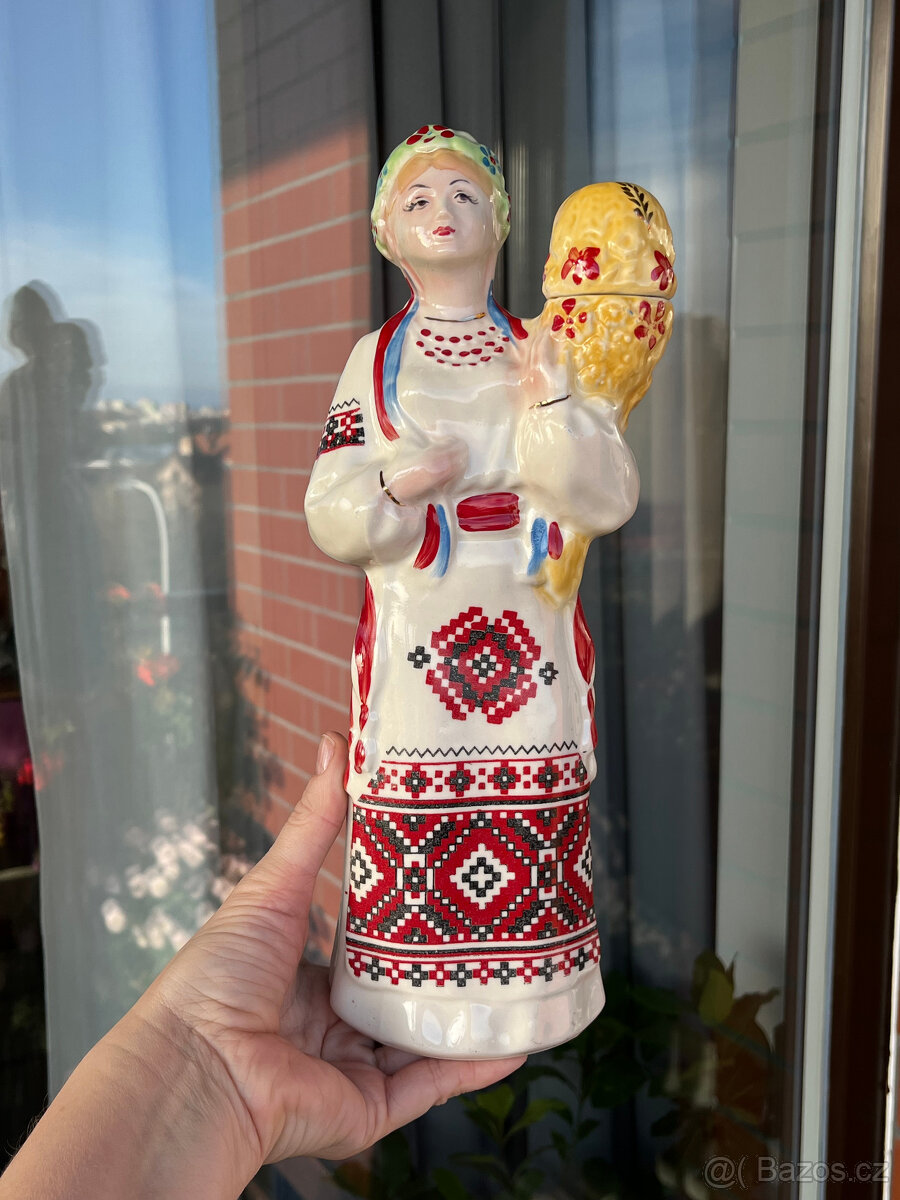 Figurální porcelánová karafa 700ml, Ukrajina - 6