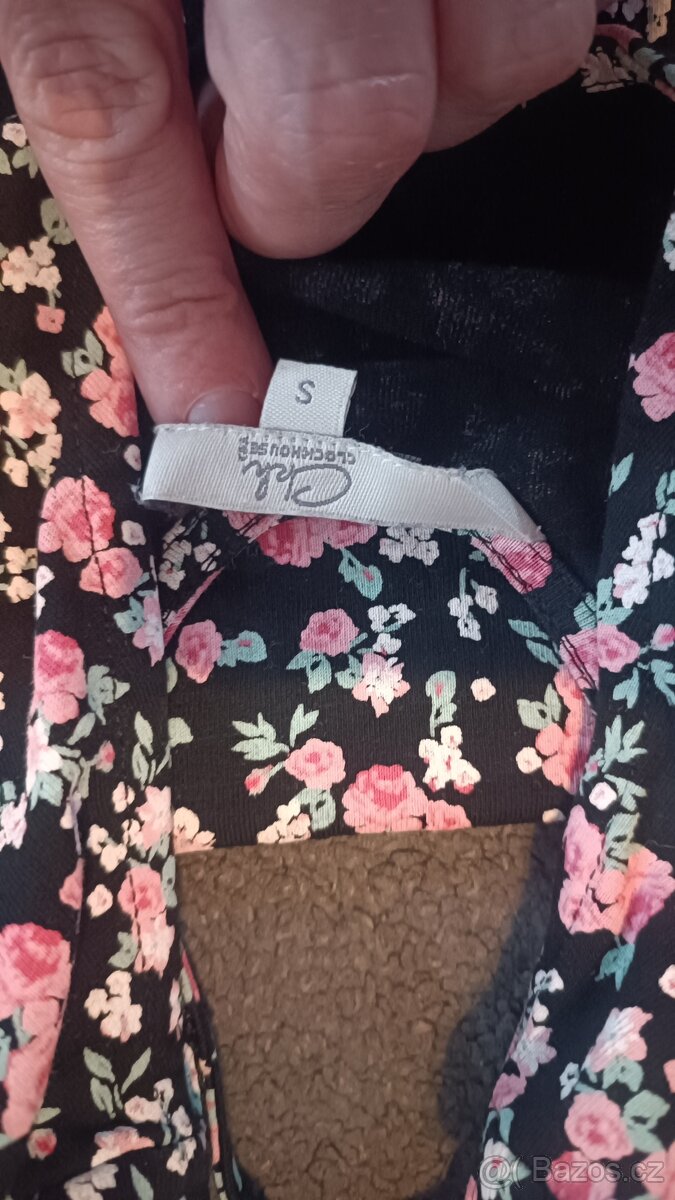 Balík oblečení vel.S - 6