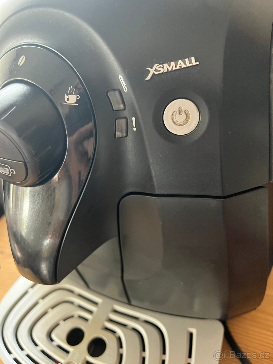 Automatický kávovar Saeco Xsmall HD 8743 - 6