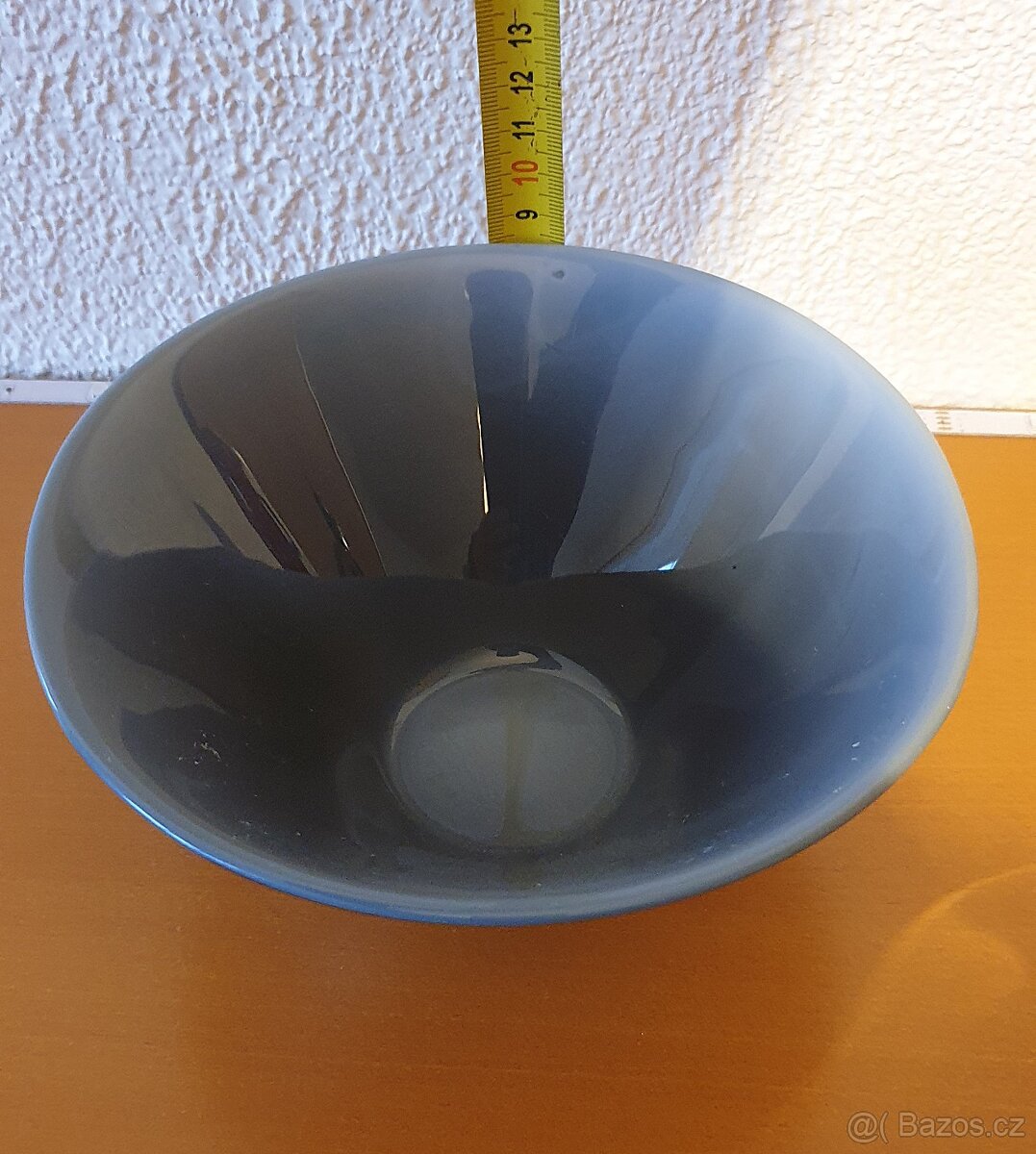 Hutní sklo -Černá autorská mísa - JiřÍ Šuhájek - 6