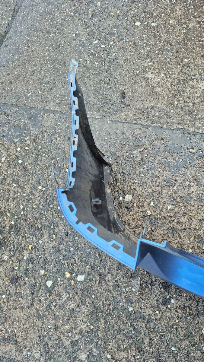 VW Touran 2010-2015 zadní náraznik - 6