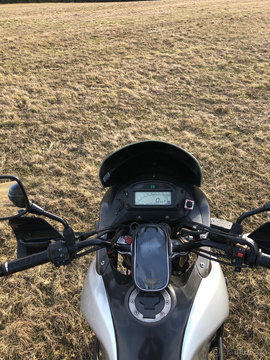 Suzuki xf 650 freewind - 6