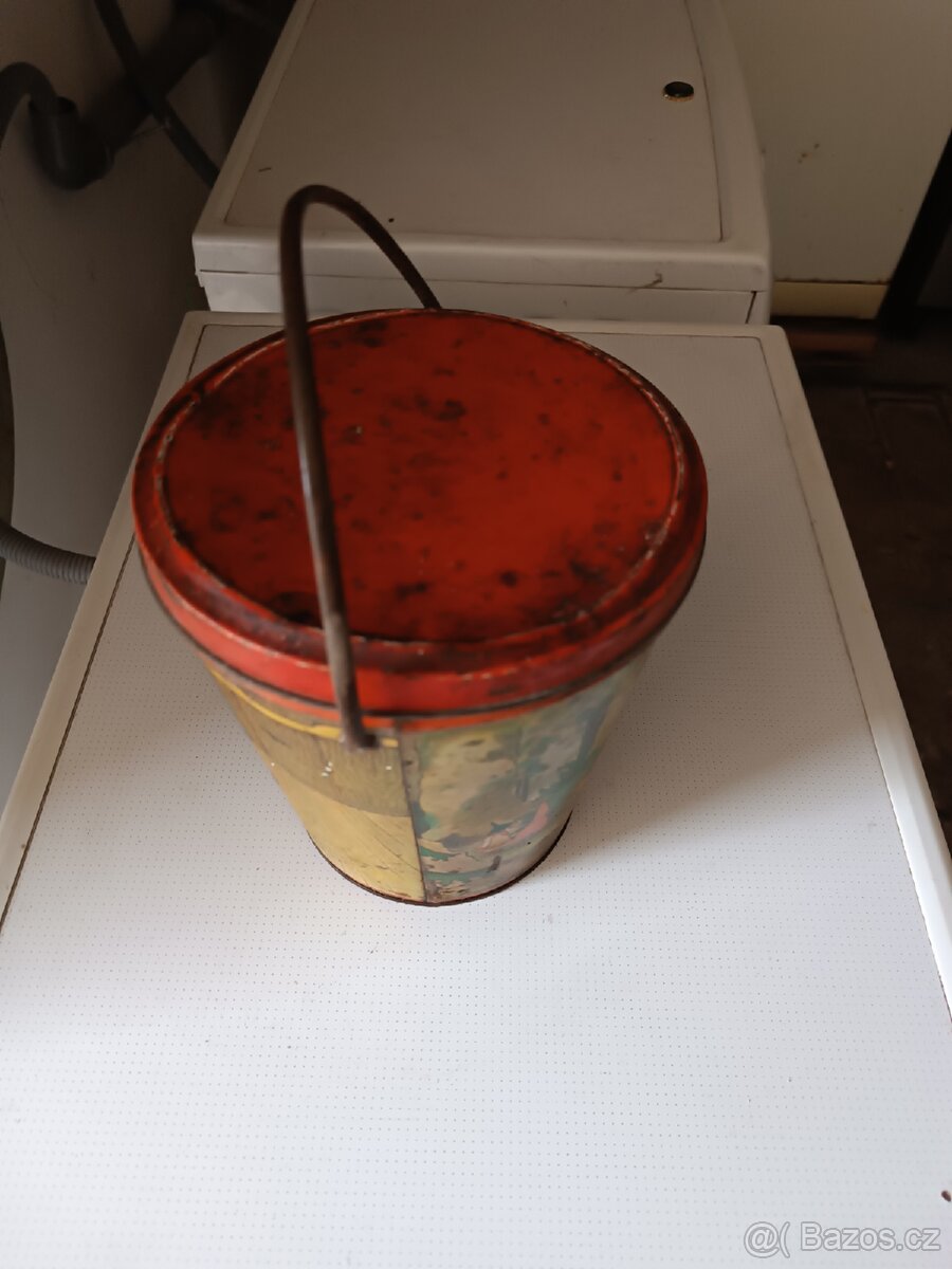 Plechovka na kostičky - 6