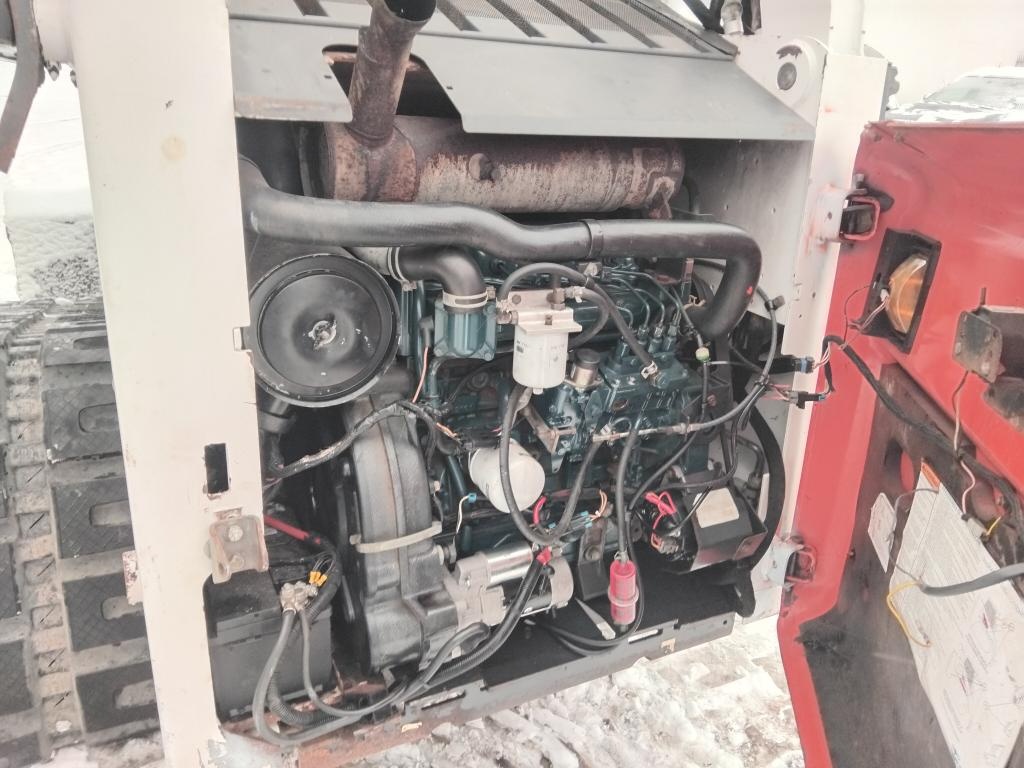 Pásový nakladač Bobcat T300 - 6