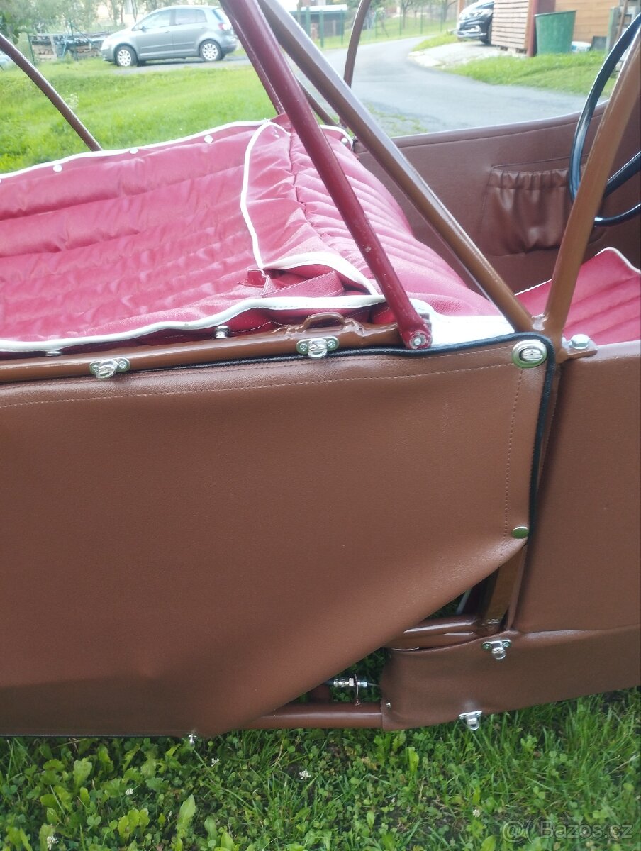 Velorex zahrádka , střešní nosič s rezervou - 6