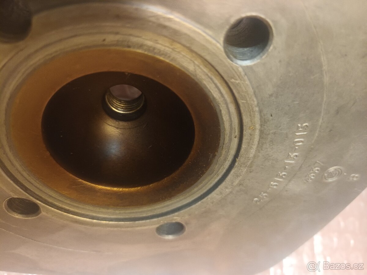 Čz 175/477 karburátor, hlava, výfuk - 6