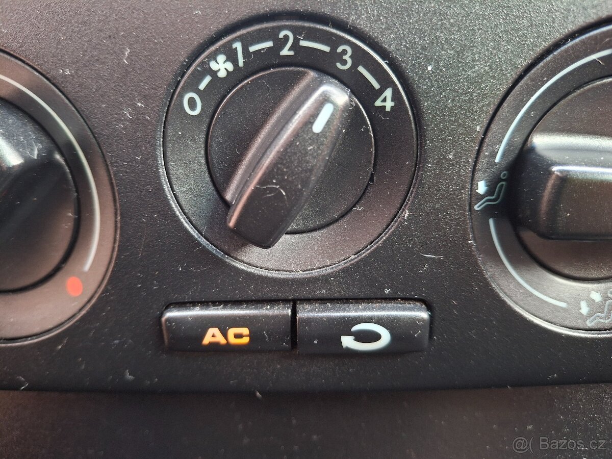 Škoda Octavia 1.6i rozvody nové+ spojka nová - 6