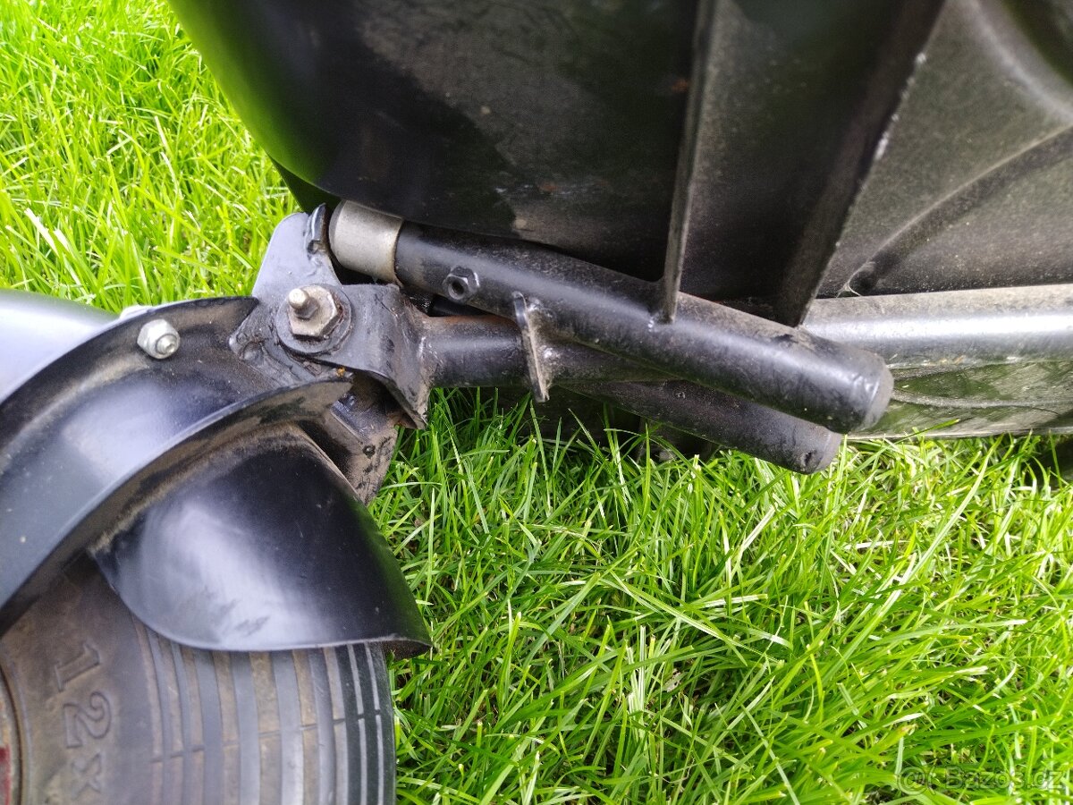 přívěsný vozík pav 40 - 6